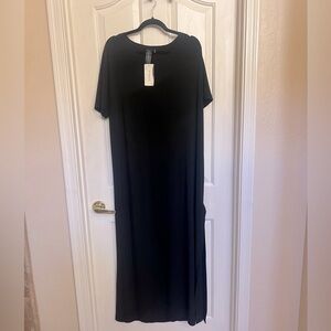 Norma Kamali Short Sleeve Boxy Dress Large